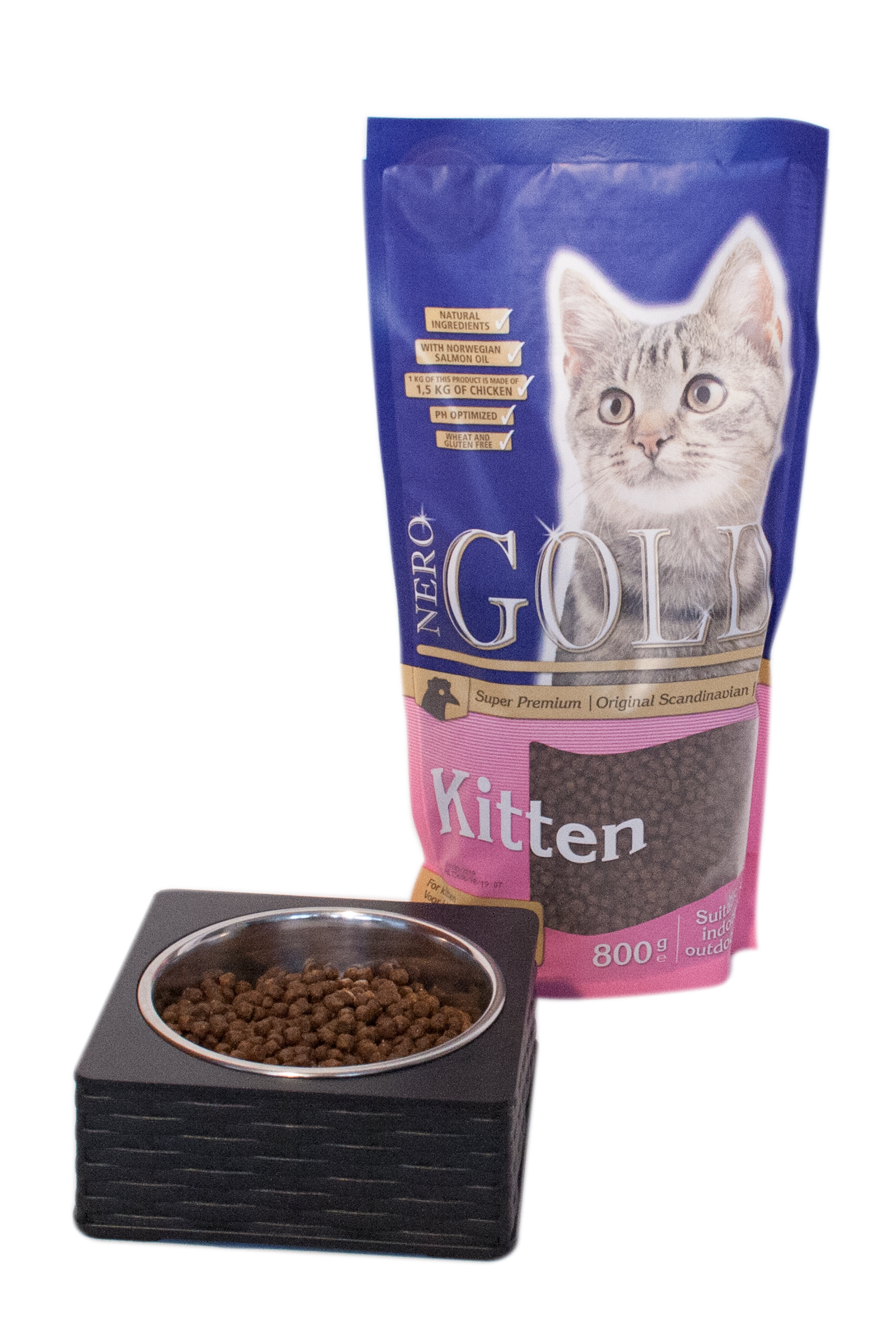 Nero Gold Kitten